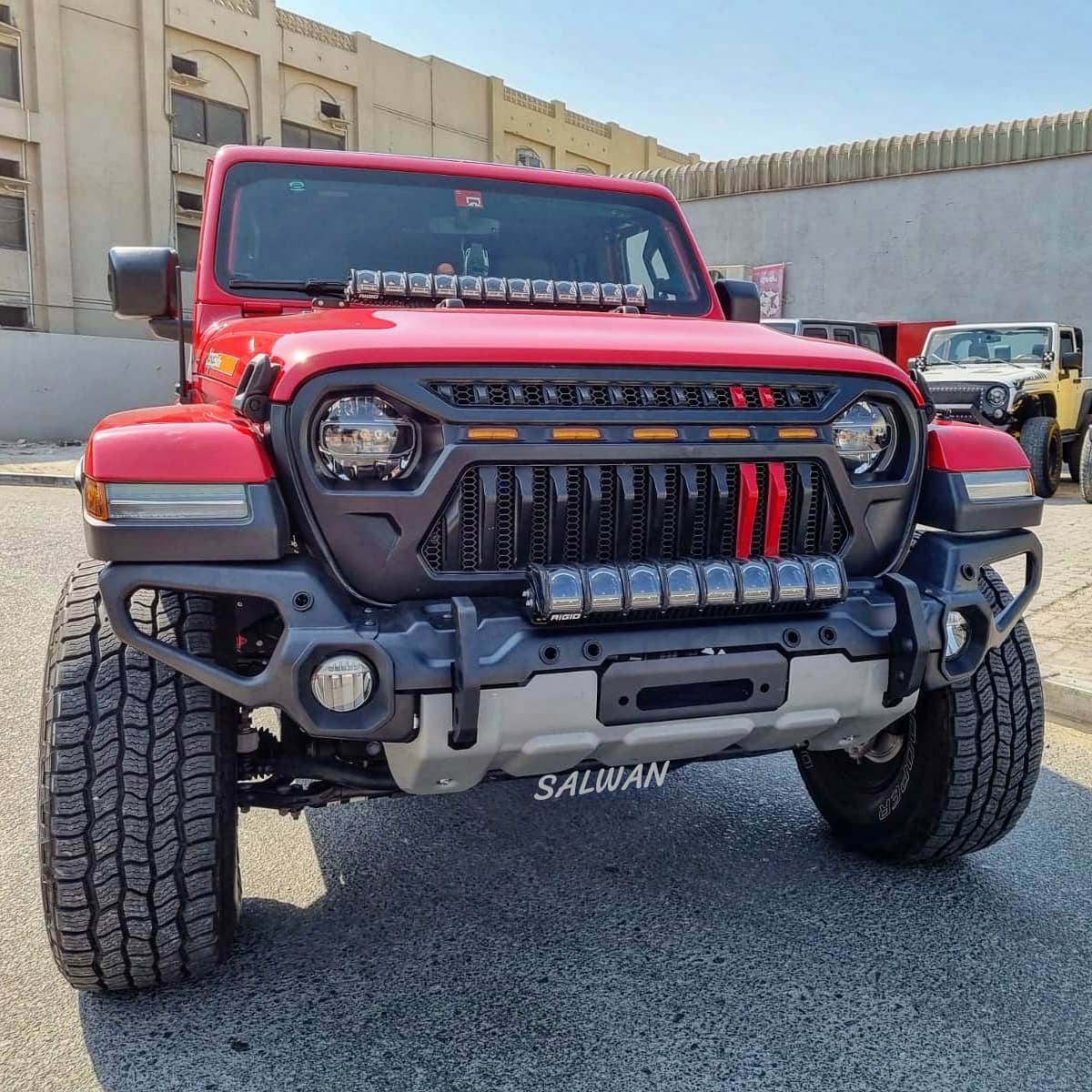 Body / Exterior
